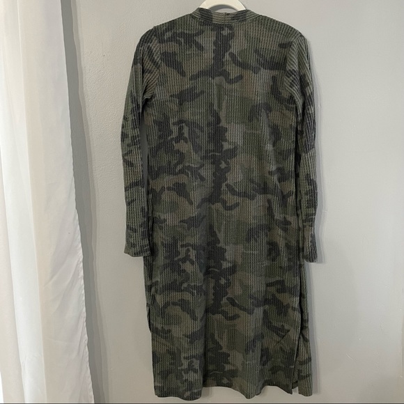 Peyton Jensen waffle knit camouflage duster - Picture 4 of 6